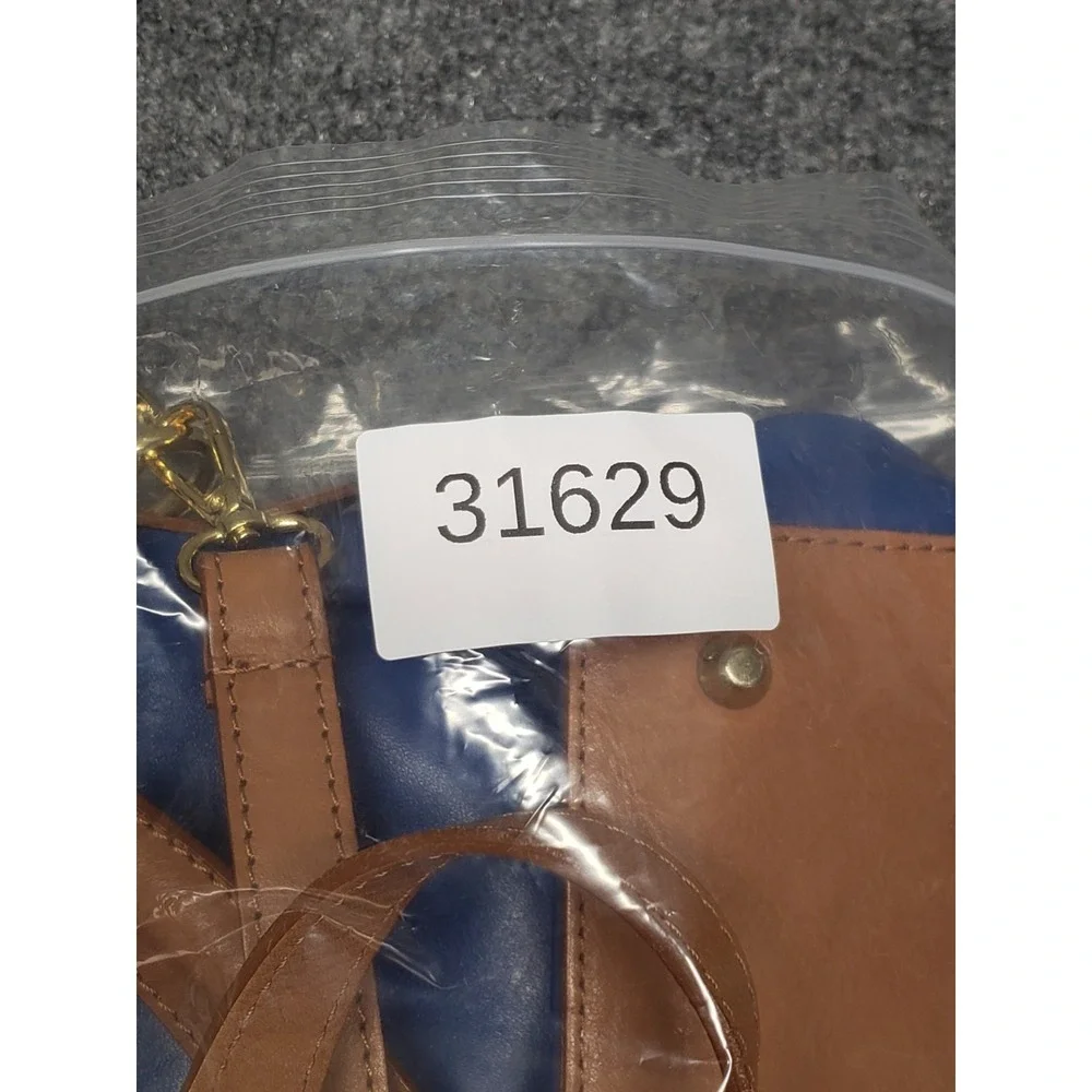 Valentina Women Handbag Blue Brown Zip Detachable Strap Lined‎ Inner Pocket City